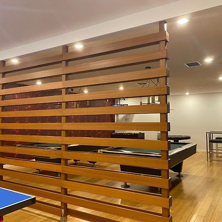 Family Oriented Downtown Toronto 2Bdrm Condo With Parking & Office Space Kültér fotó